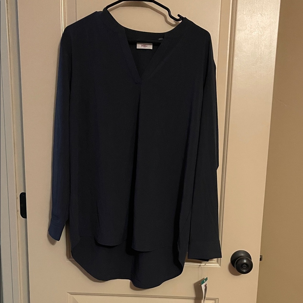 EVERLY Navy V-Neck Long-Sleeve Blouse
